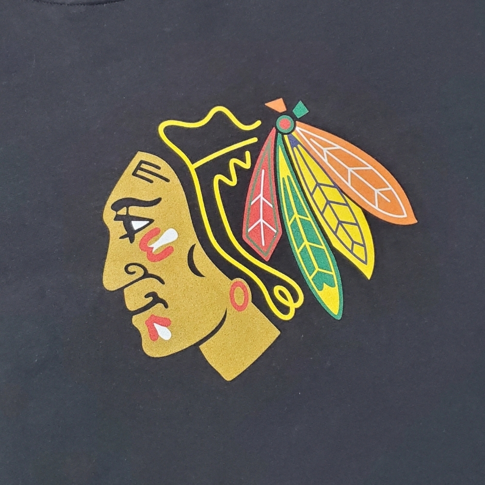 CHICAGO BLACKHAWKS Sweatshirt FANATICS NHL Hockey Athleisure - Picture 2 of 6